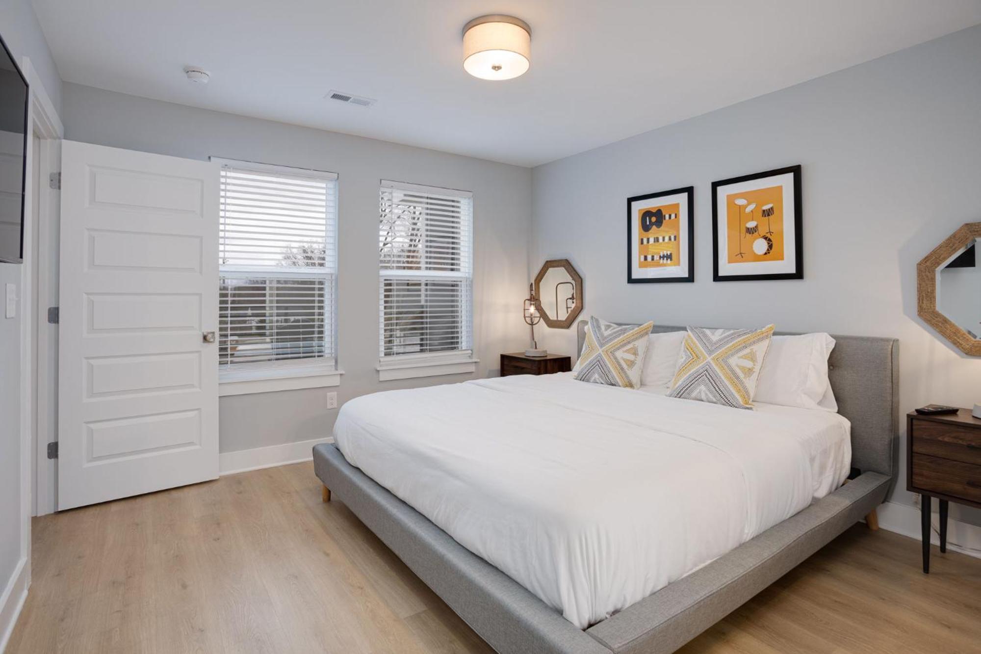 Modern Townhome, 10Min To Downtown! 8Min To Grand Ole Opry! Sleeps 8! NashvilleNashville  Kültér fotó