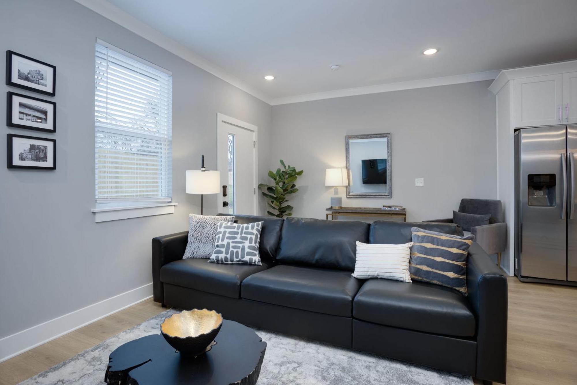 Modern Townhome, 10Min To Downtown! 8Min To Grand Ole Opry! Sleeps 8! NashvilleNashville  Kültér fotó